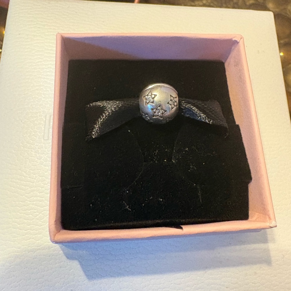 Authentic Pandora Silver 925 cosmic  stars clip  with Star Accents clear cz s